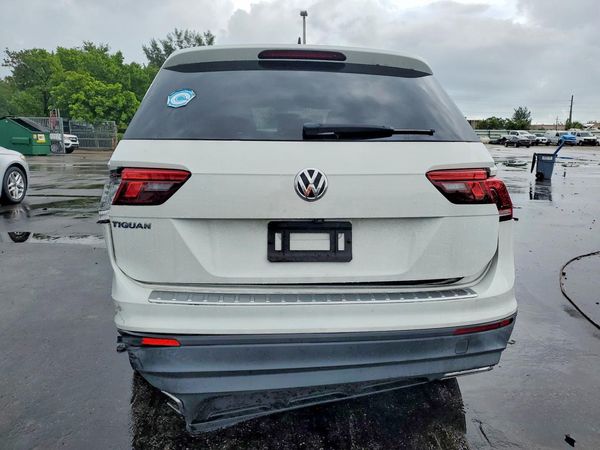 2021 VOLKSWAGEN TIGUAN S