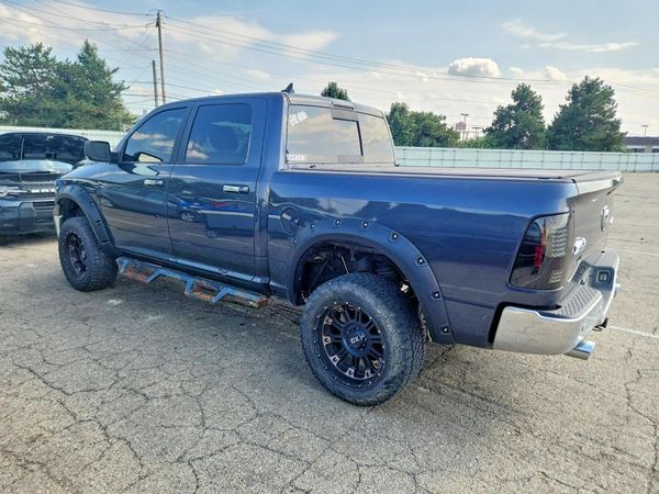 2017 RAM 1500 SLT — DSRA