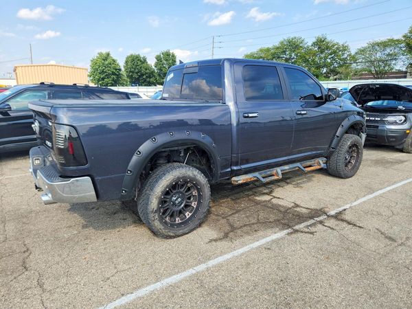 2017 RAM 1500 SLT — PSRA