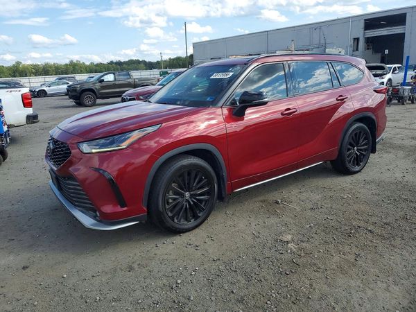2023 TOYOTA HIGHLANDER
