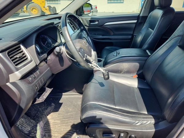 2018 TOYOTA HIGHLANDER