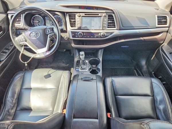 2018 TOYOTA HIGHLANDER