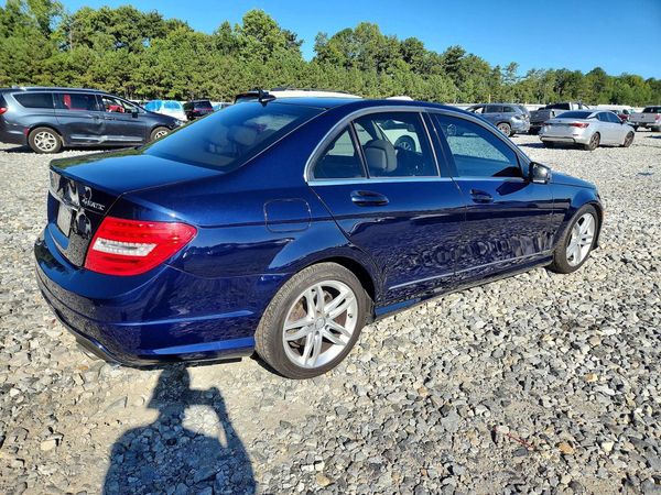 2013 MERCEDES-BENZ C C300