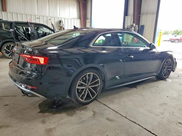 2018 AUDI S5
