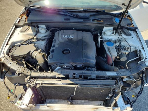 2014 AUDI A4 PREMIUM FRONTTRAK