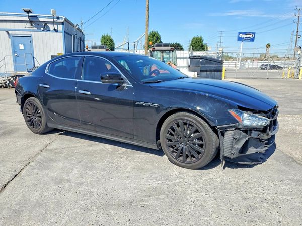 2016 MASERATI GHIBLI