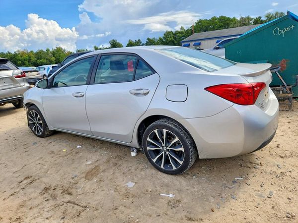 2017 TOYOTA COROLLA
