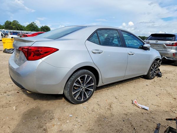 2017 TOYOTA COROLLA