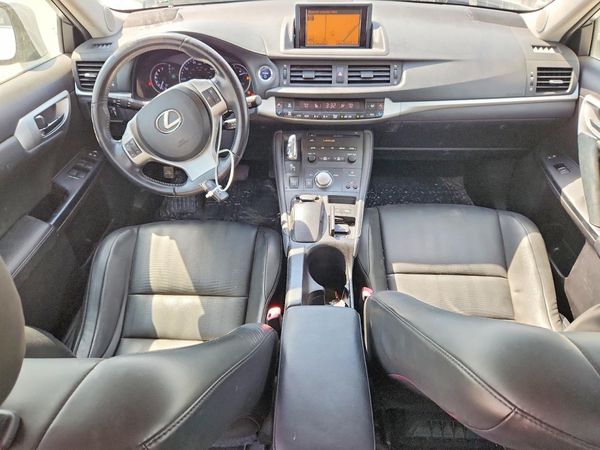2012 LEXUS CT 200h