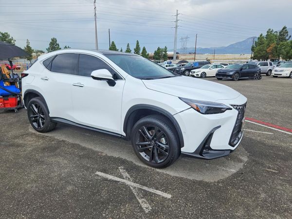 2026 LEXUS NX 450h+ Luxury — Passenger 3/4