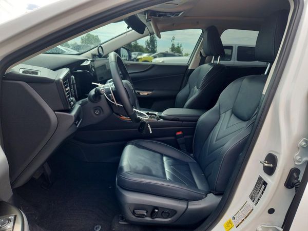 2026 LEXUS NX 450h+ Luxury — DENT