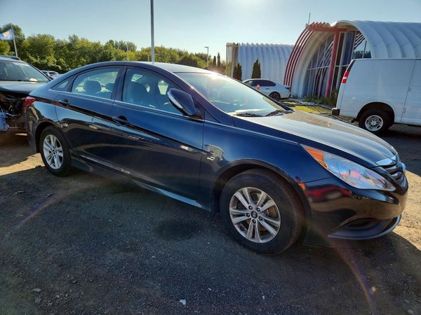 2014 HYUNDAI SONATA GLS/ GLS Popular