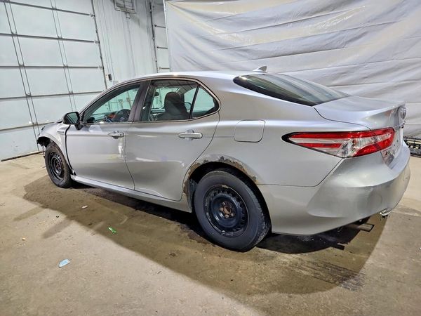 2019 TOYOTA CAMRY