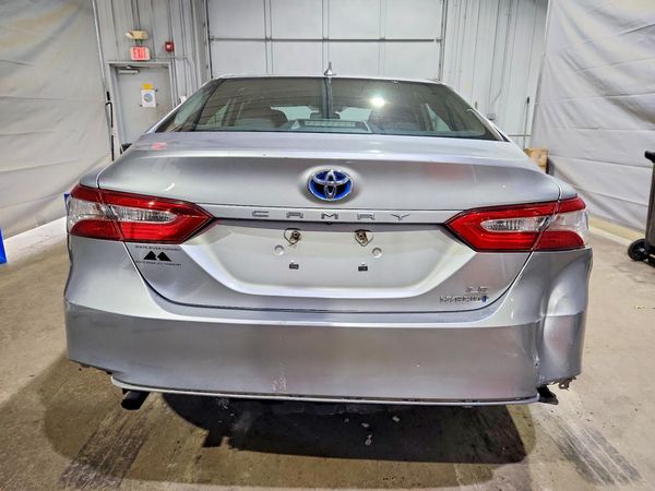 2019 TOYOTA CAMRY