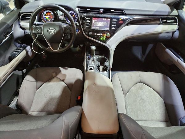 2019 TOYOTA CAMRY