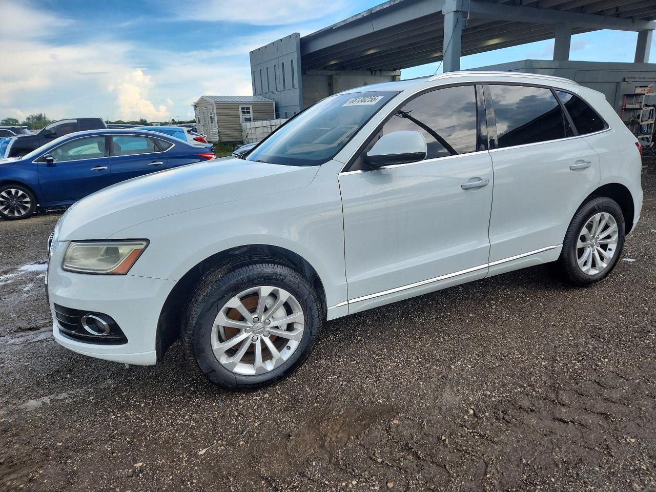 2015 AUDI Q5