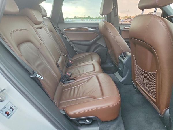 2015 AUDI Q5