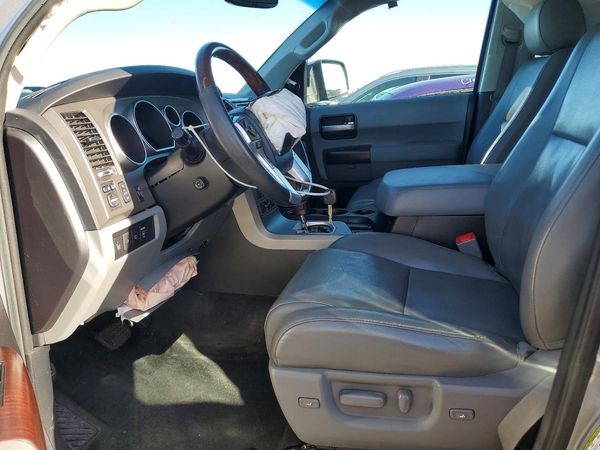 2016 TOYOTA SEQUOIA Platinum Grade