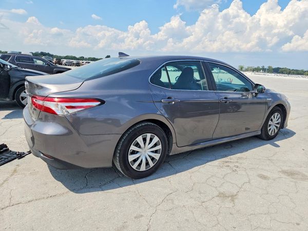 2020 TOYOTA CAMRY
