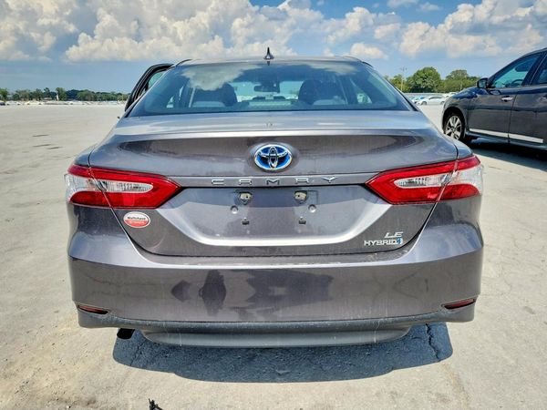 2020 TOYOTA CAMRY
