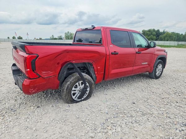 2025 TOYOTA TUNDRA