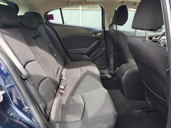 2016 MAZDA 3