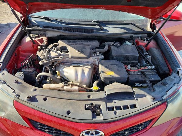 2012 TOYOTA CAMRY