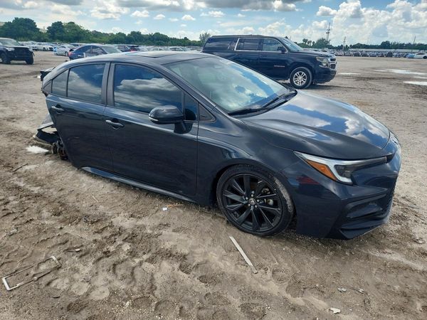 2023 TOYOTA COROLLA XSE