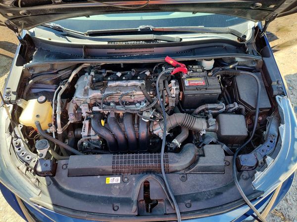 2021 TOYOTA COROLLA — Engine bay