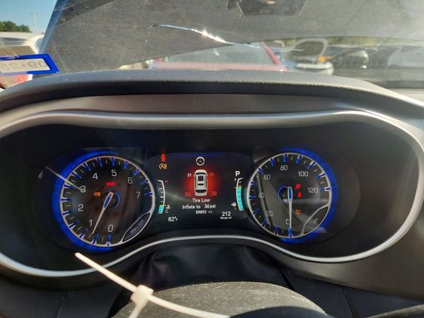 2023 CHRYSLER PACIFICA Touring L