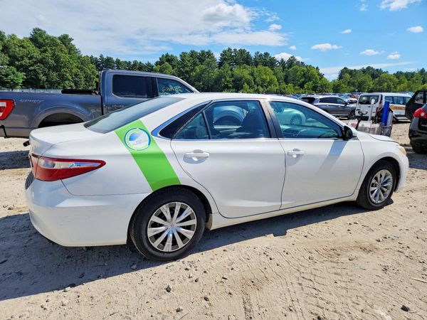 2016 TOYOTA CAMRY Hybrid