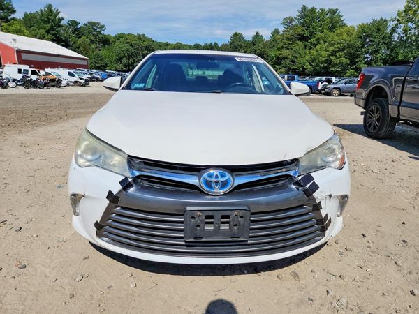 2016 TOYOTA CAMRY Hybrid