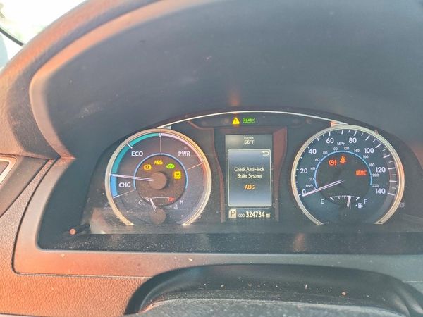 2016 TOYOTA CAMRY Hybrid