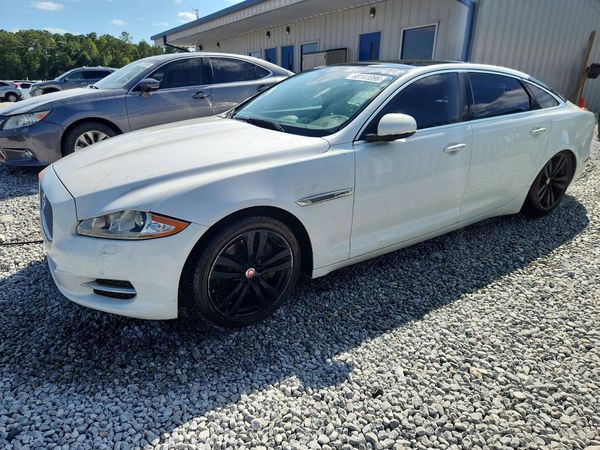 2014 JAGUAR XJ XJL Portfolio — Front 3/4