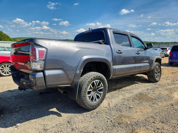 2021 TOYOTA TACOMA SR5