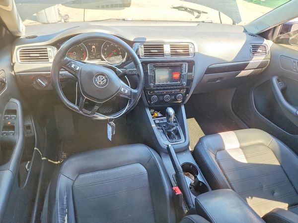 2017 VOLKSWAGEN JETTA