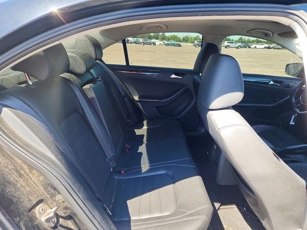 2017 VOLKSWAGEN JETTA