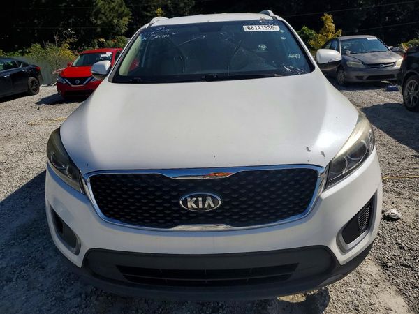 2017 KIA SORENTO L, LX