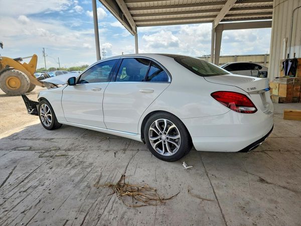 2017 MERCEDES-BENZ C C300