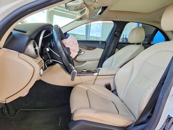 2017 MERCEDES-BENZ C C300