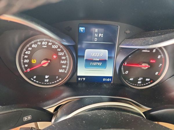 2017 MERCEDES-BENZ C C300