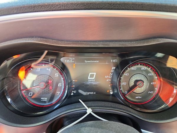 2019 DODGE CHARGER SXT