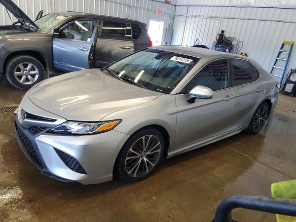 2019 TOYOTA CAMRY