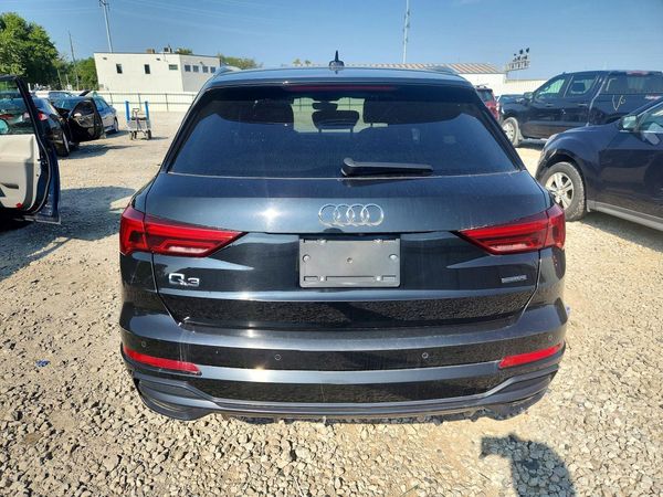 2021 AUDI Q3 S Line quattro Premium