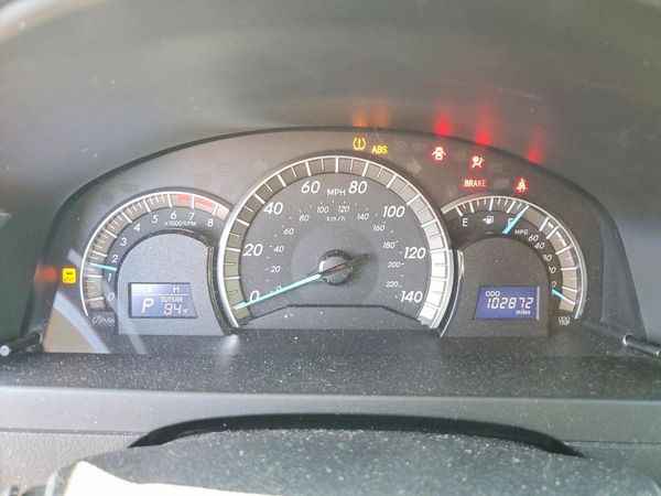 2012 TOYOTA CAMRY