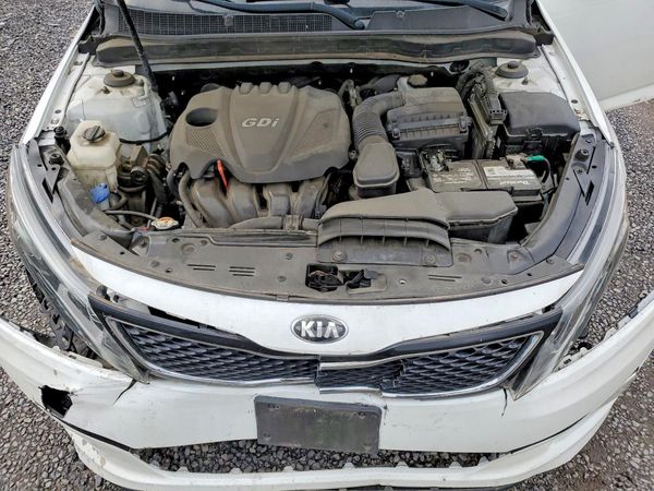 2015 KIA OPTIMA GL(Middle-low grade) — Engine bay