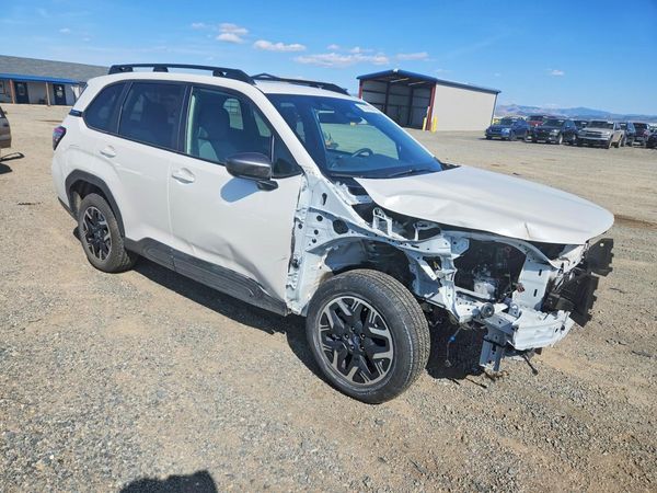 2025 SUBARU FORESTER