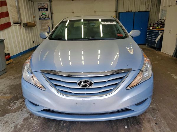 2013 HYUNDAI SONATA GLS/ GLS Popular — DIRF
