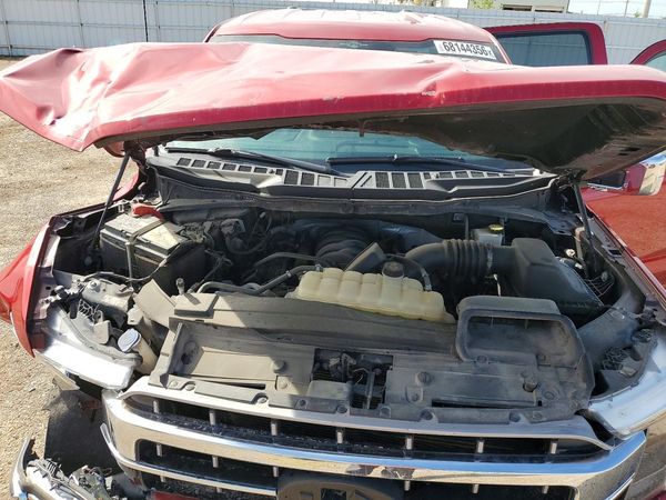 2023 FORD F-150 SuperCrew — Engine bay