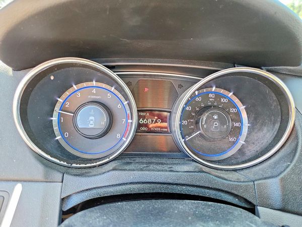 2014 HYUNDAI SONATA GLS/ GLS Popular
